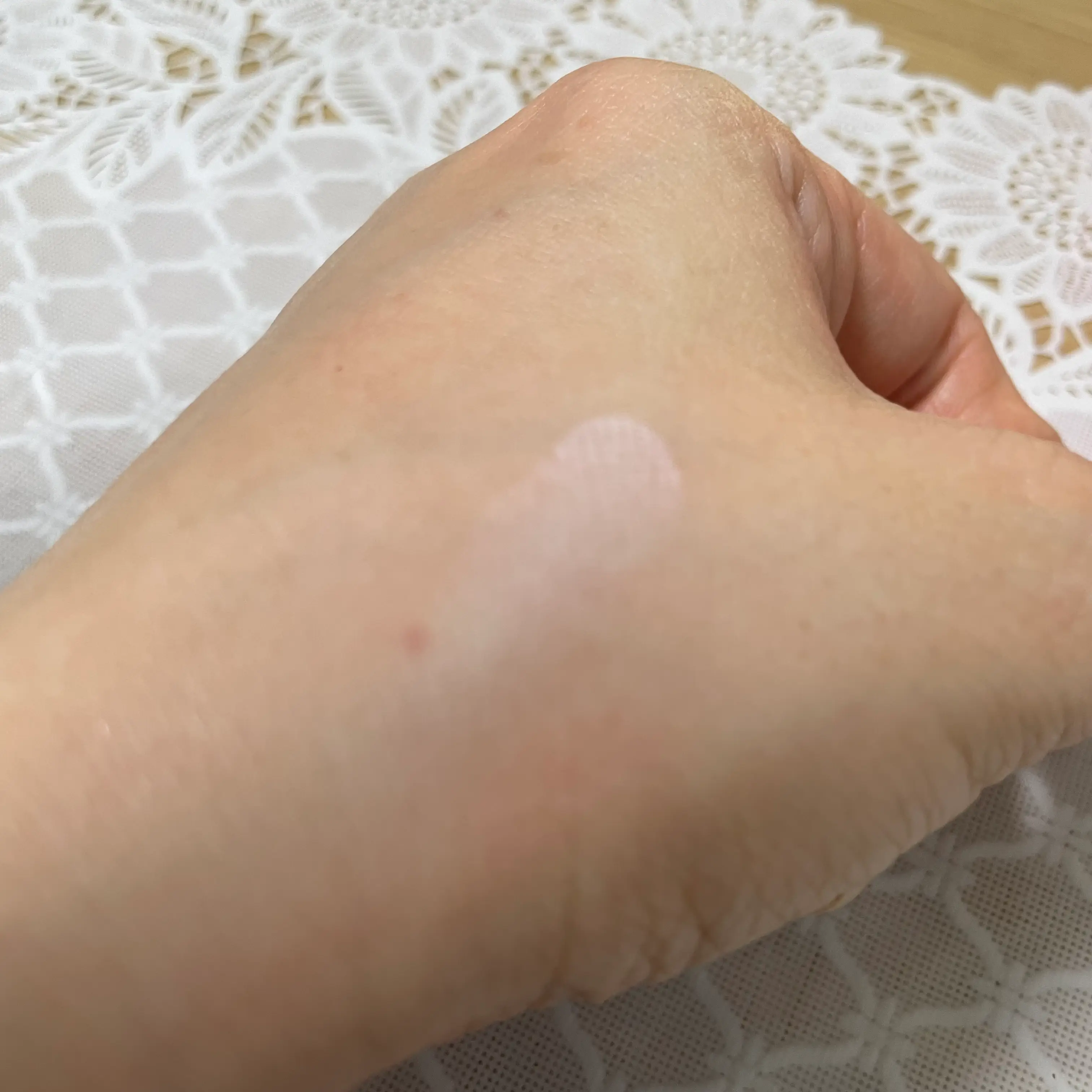선택된 언니의파우치 리뷰 이미지 - [퍼스널 톤 코렉팅 블러 팩트]