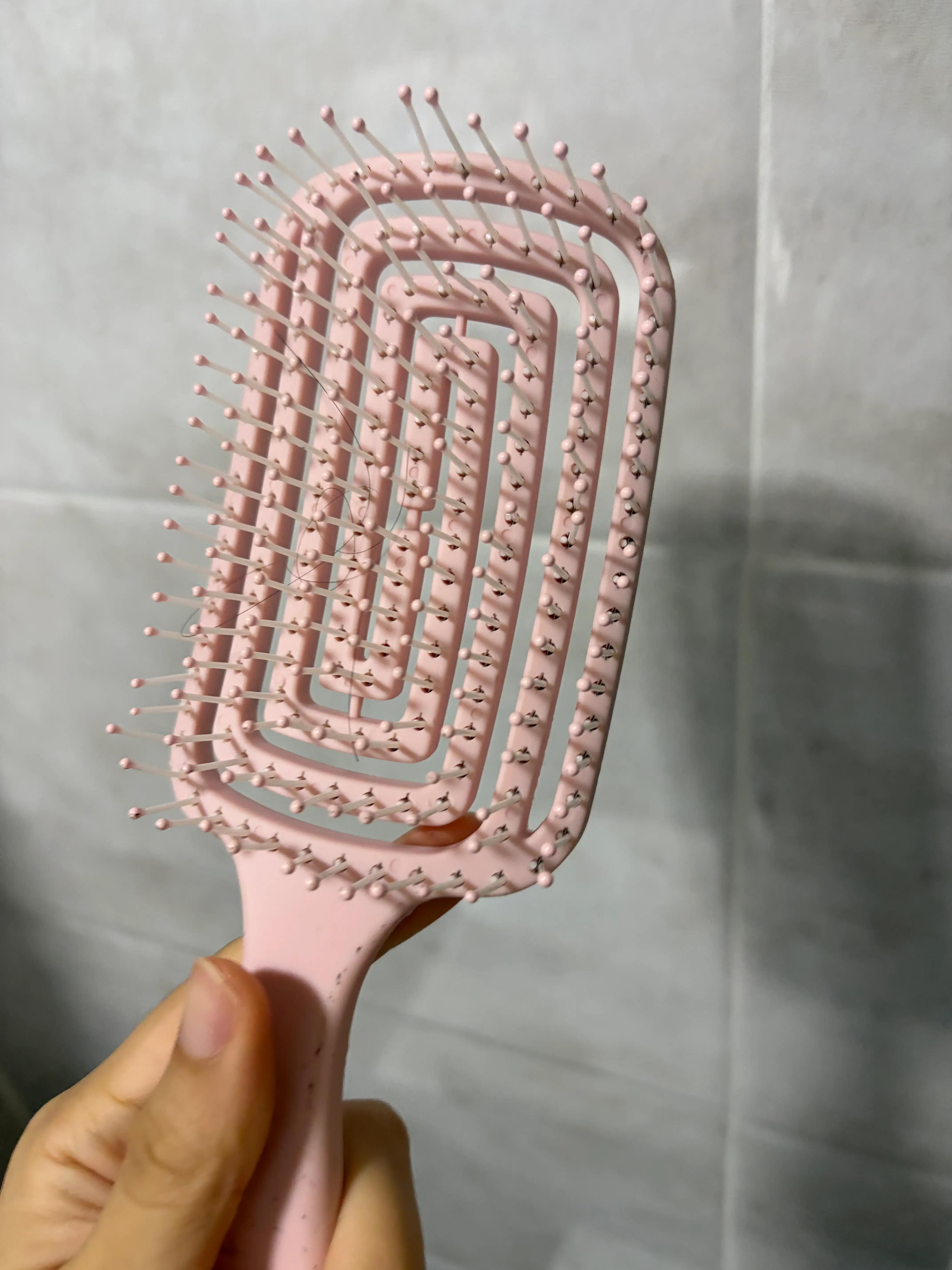 선택된 언니의파우치 리뷰 이미지 - [벤트 헤어 브러시 L]