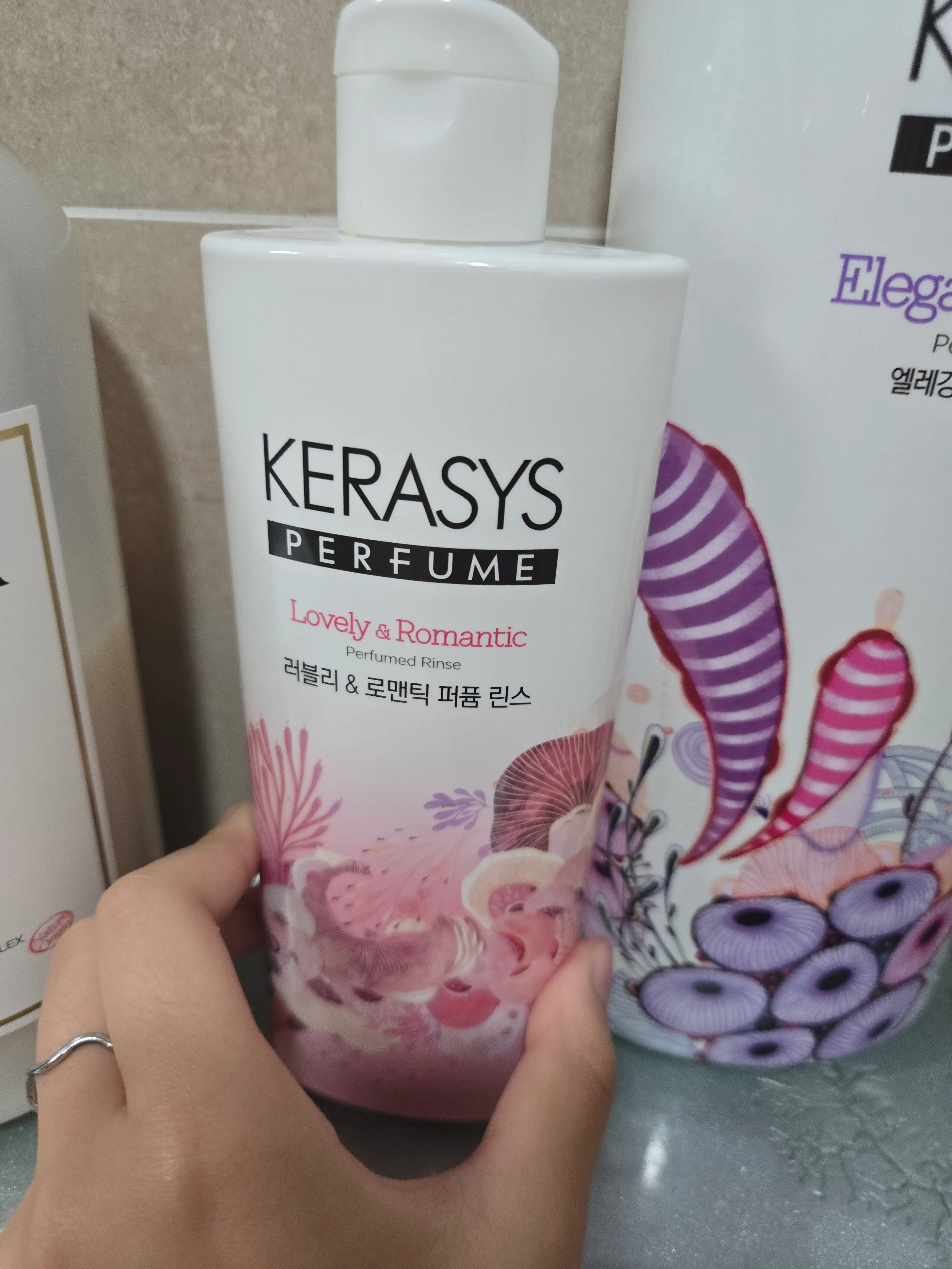 선택된 언니의파우치 리뷰 이미지 - [러블리 앤 로맨틱 퍼퓸 컨디셔너]