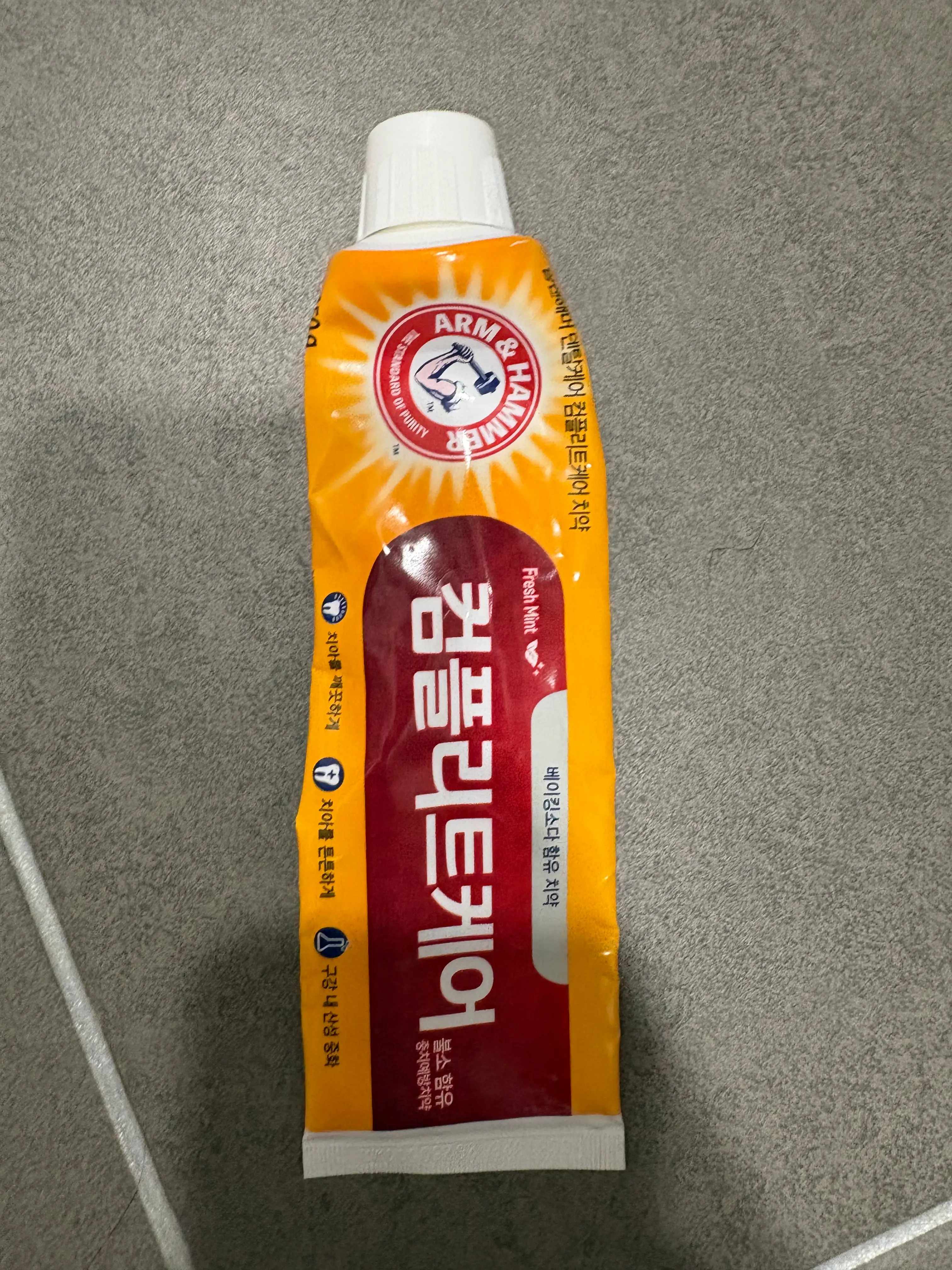 선택된 언니의파우치 리뷰 이미지 - [암앤해머 덴탈케어 컴플리트케어치약]