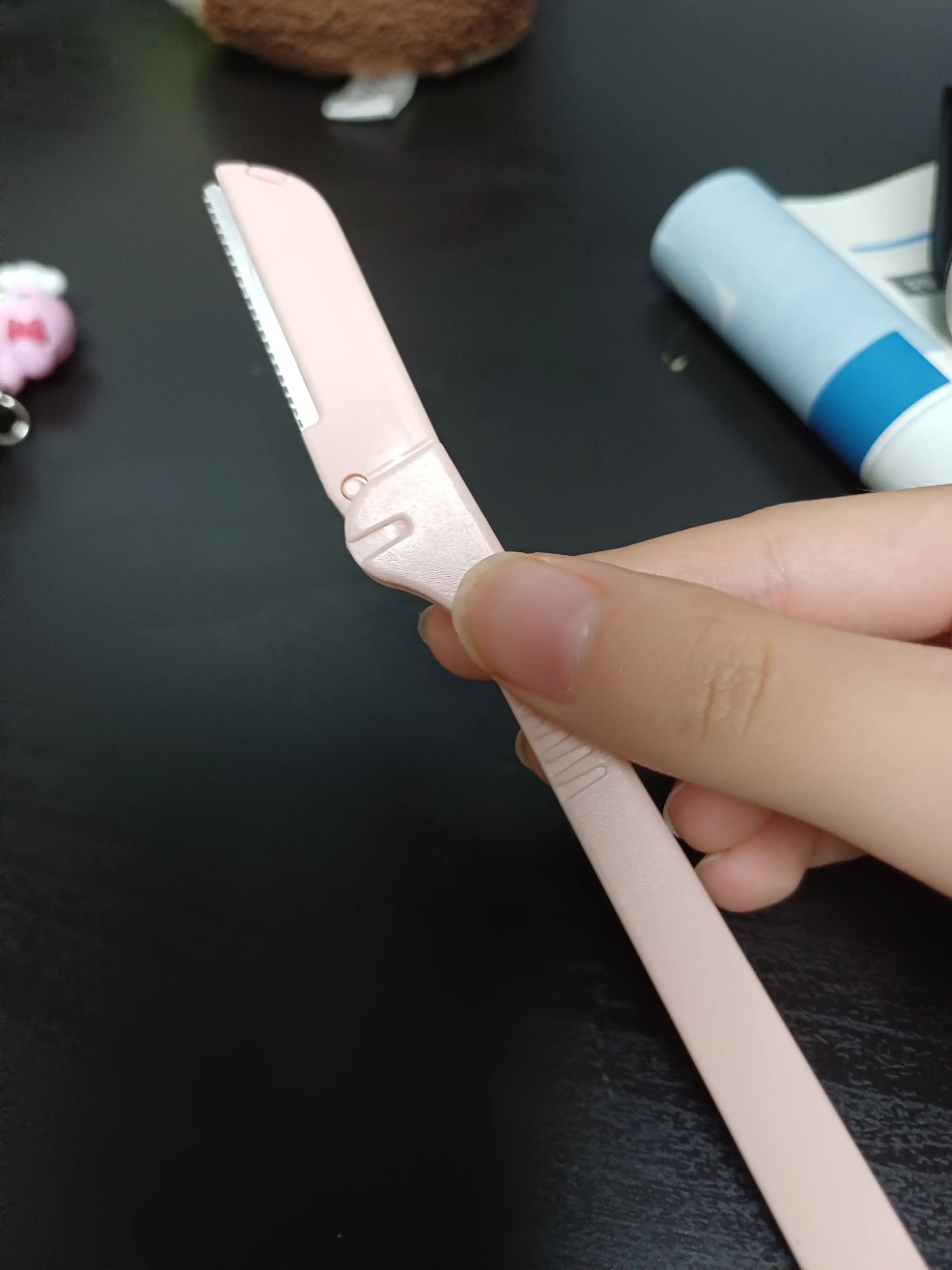 선택된 언니의파우치 리뷰 이미지 - [접이식 눈썹 면도기 2개입]
