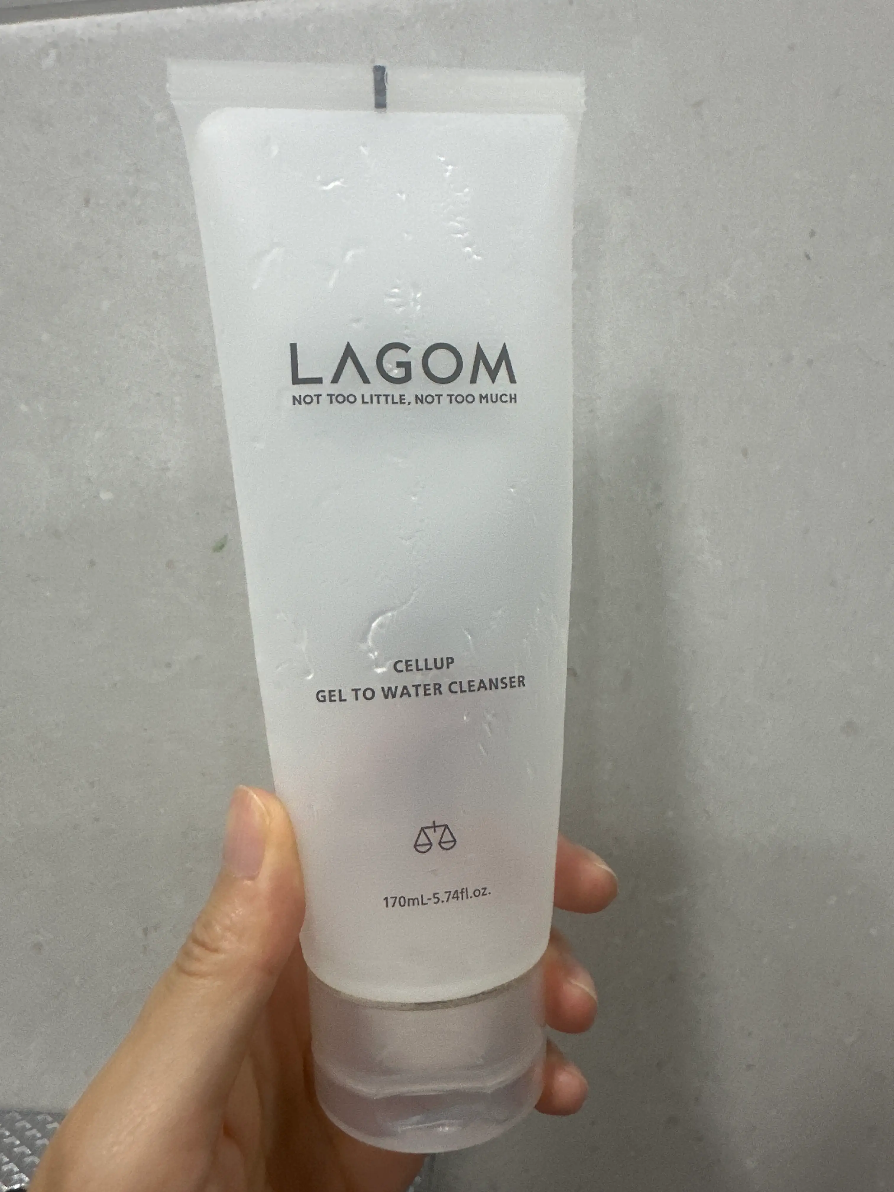선택된 언니의파우치 리뷰 이미지 - [셀럽 젤 투 워터 아침 클렌저]