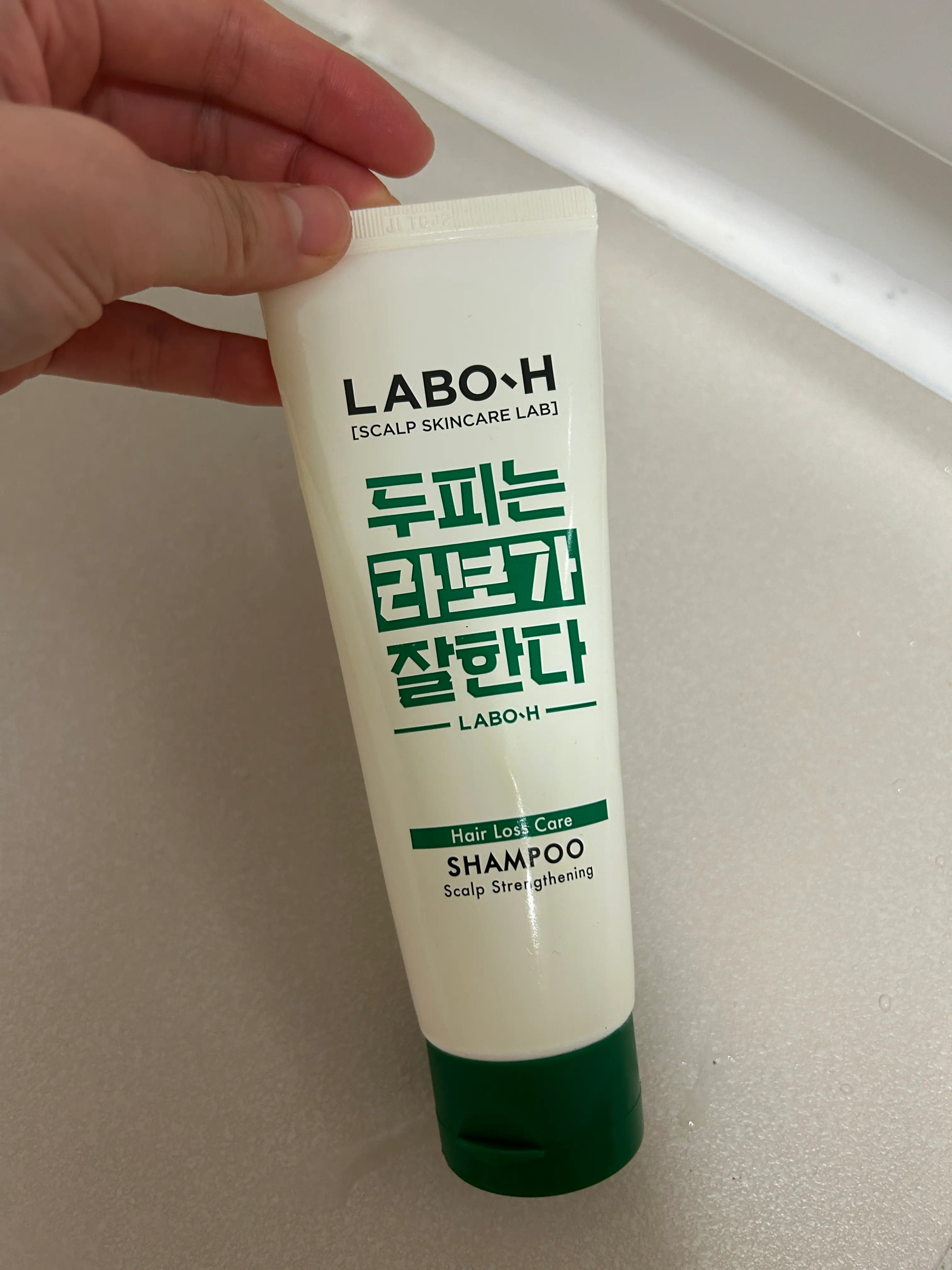 선택된 언니의파우치 리뷰 이미지 - [두피강화 클리닉 샴푸 탈모증상완화]