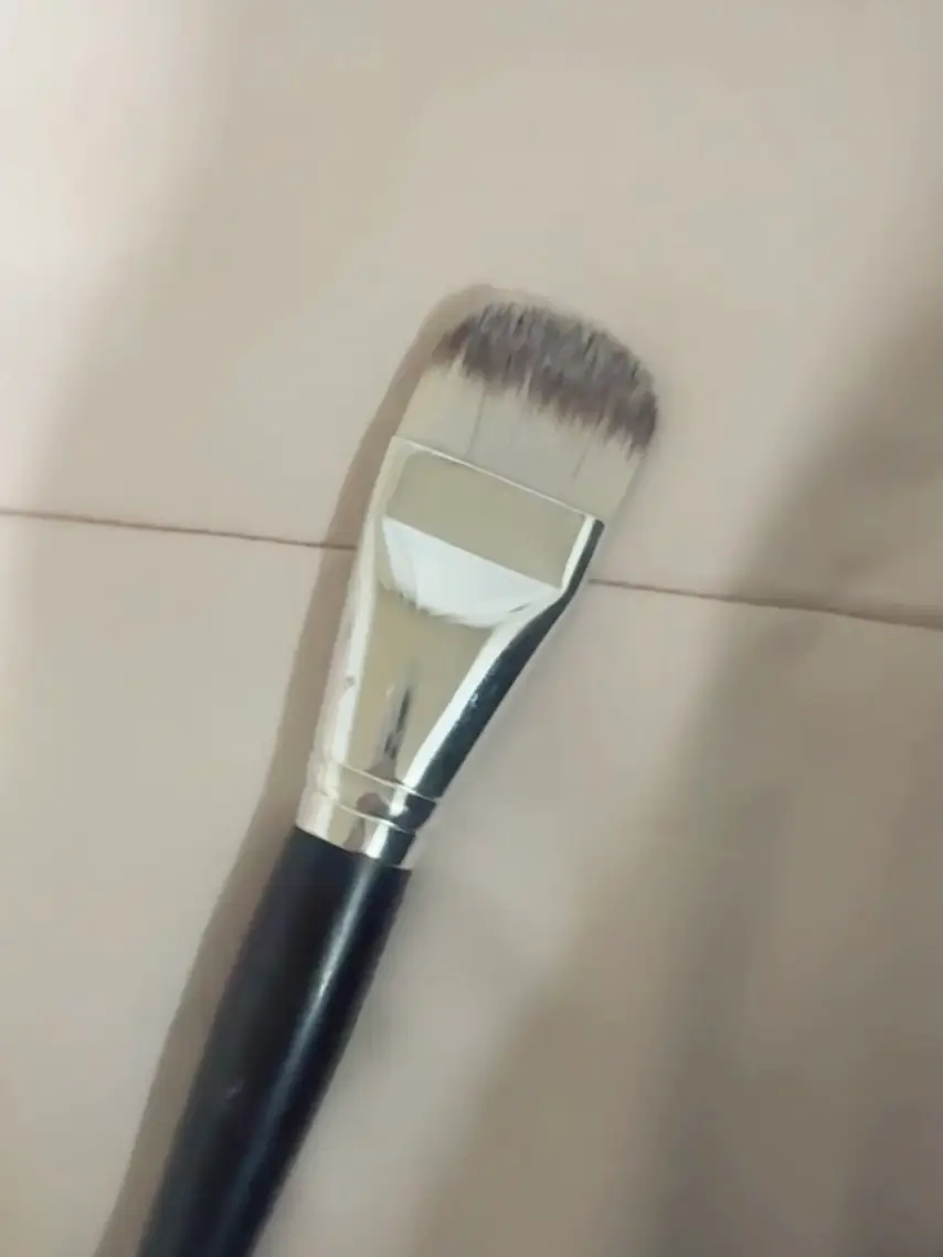 선택된 언니의파우치 리뷰 이미지 - [글로우 파운데이션 브러쉬]