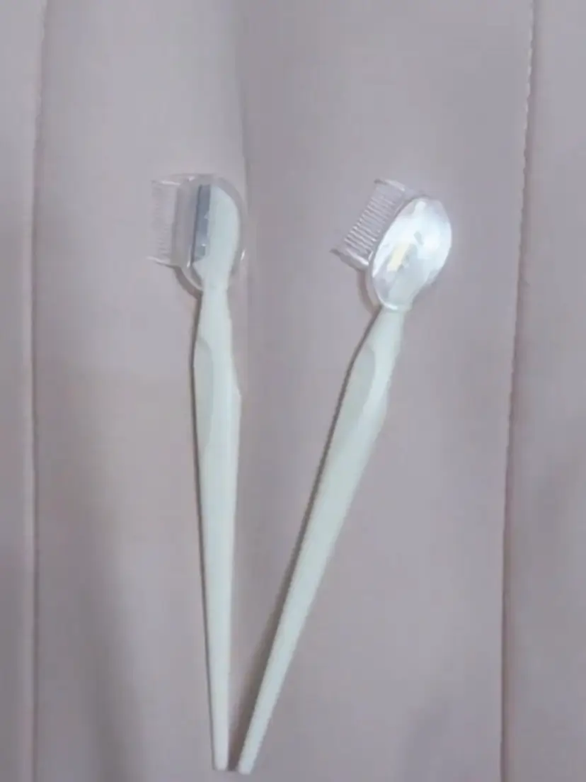 선택된 언니의파우치 리뷰 이미지 - [브러시형 눈썹 칼 ]