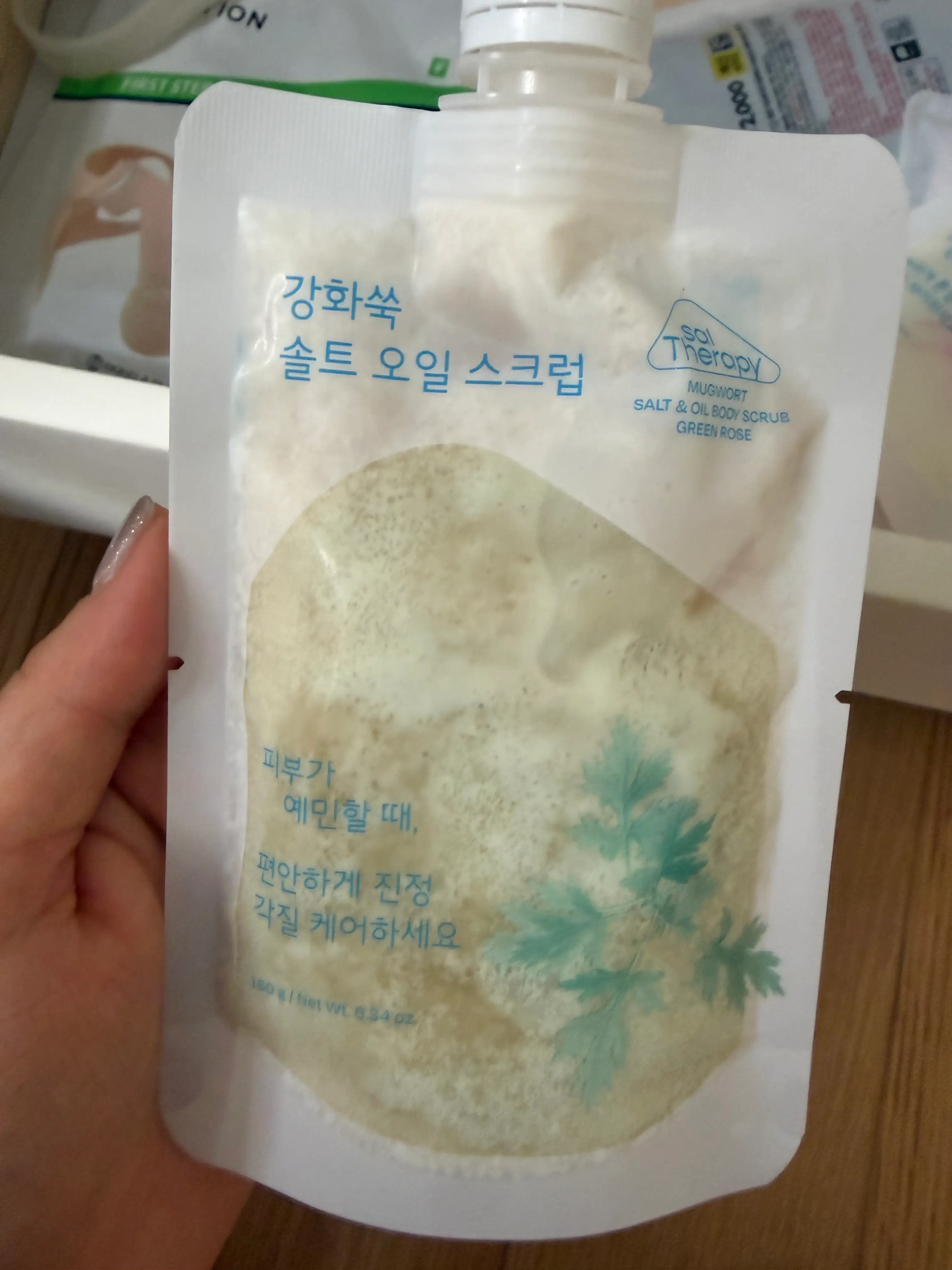 선택된 언니의파우치 리뷰 이미지 - [강화쑥 솔트 앤 오일 바디스크럽 그린로즈]