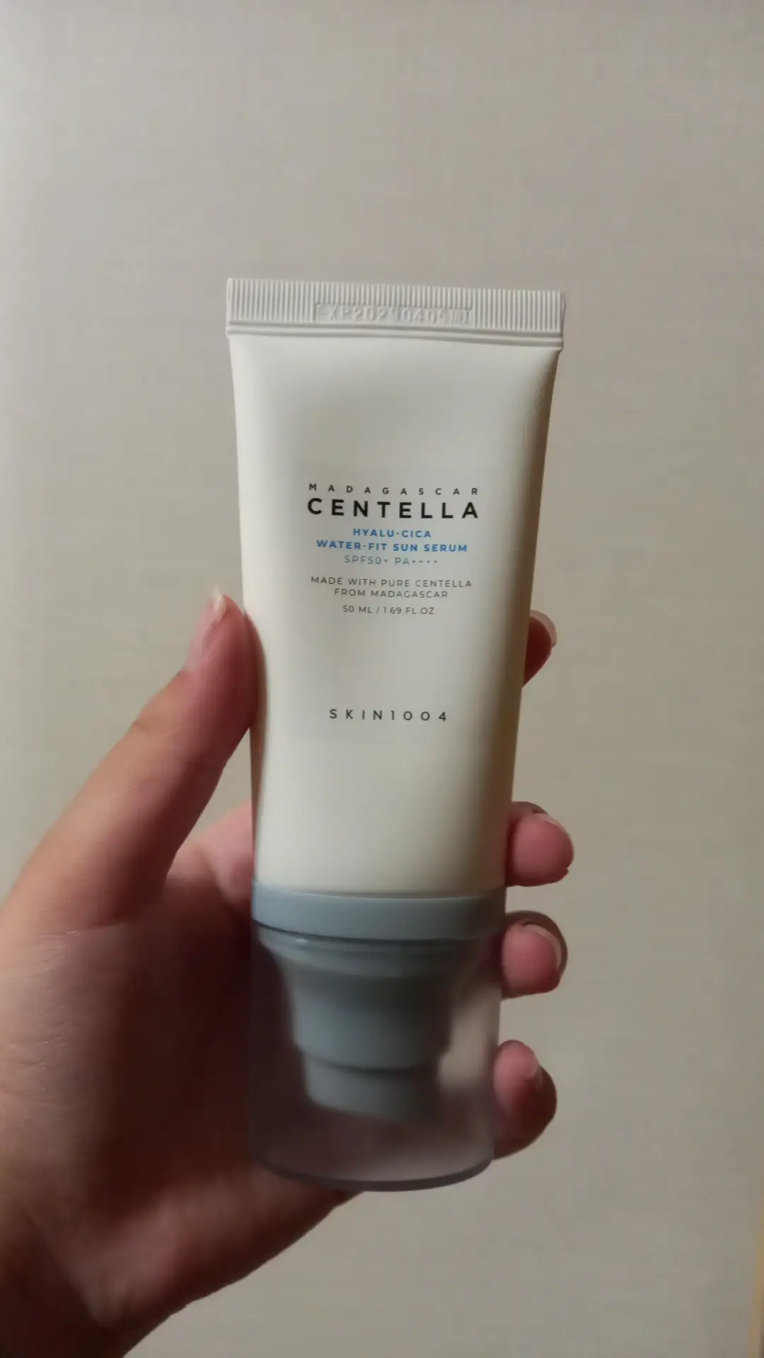선택된 언니의파우치 리뷰 이미지 - [마다가스카르 센텔라 히알루 시카 워터핏 선 세럼]