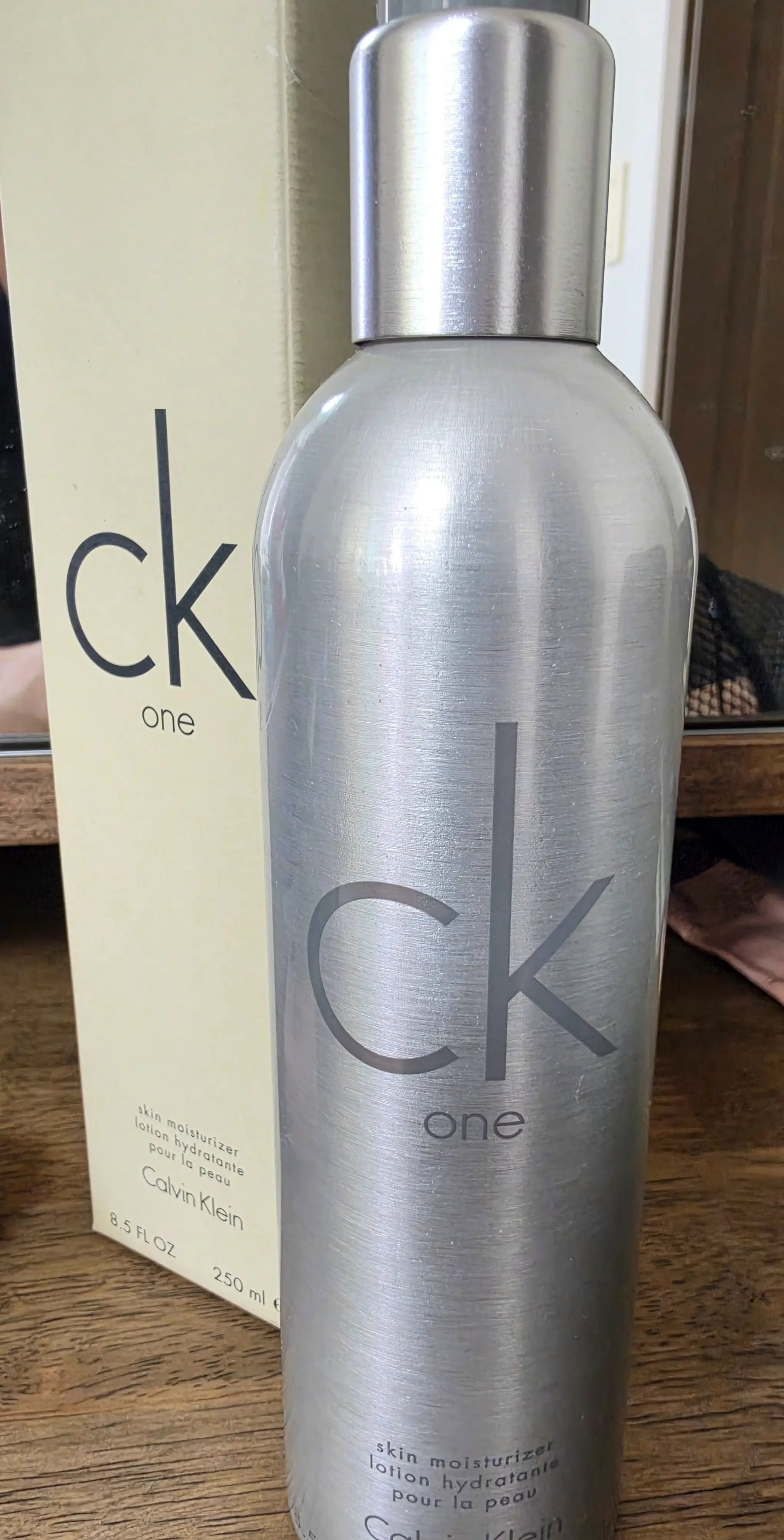 선택된 언니의파우치 리뷰 이미지 - [ck one 모이스처라이저]