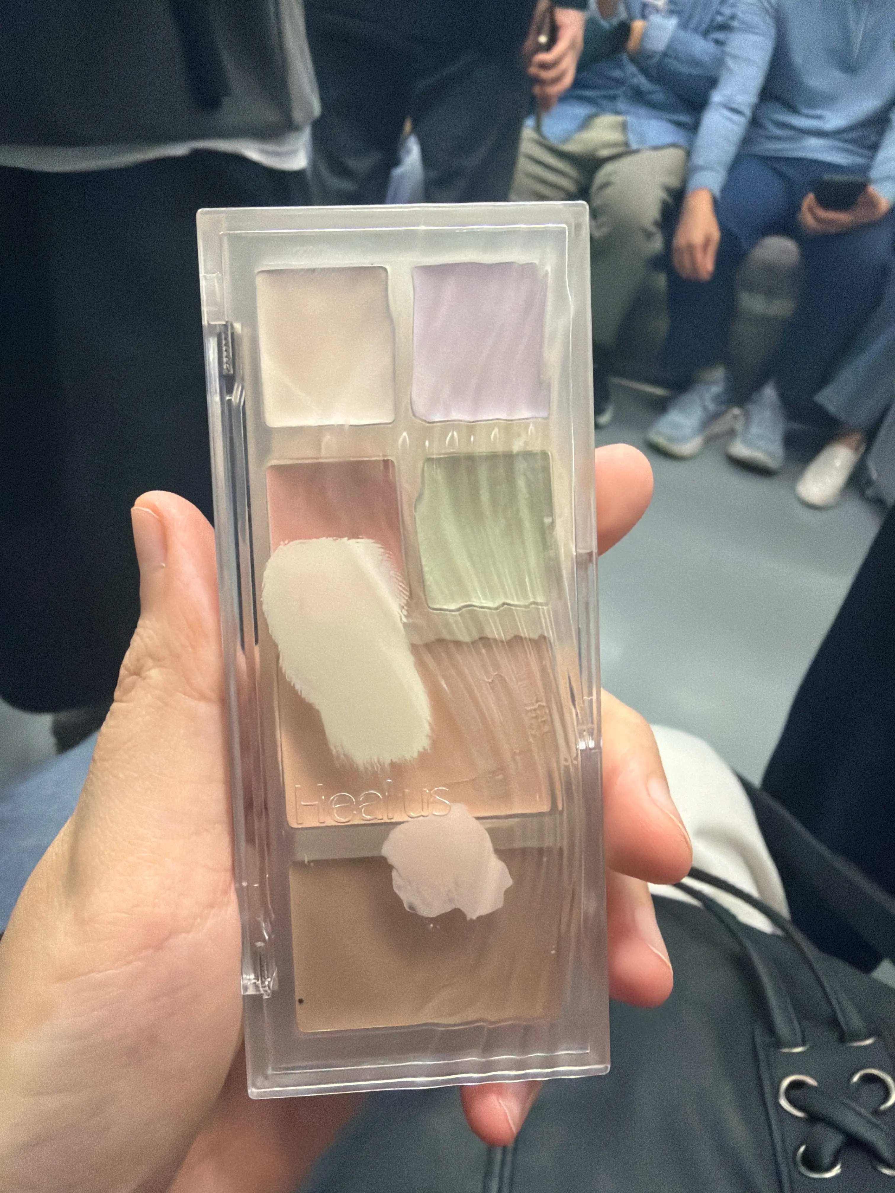 선택된 언니의파우치 리뷰 이미지 - [숨결 컨실러 팔레트]