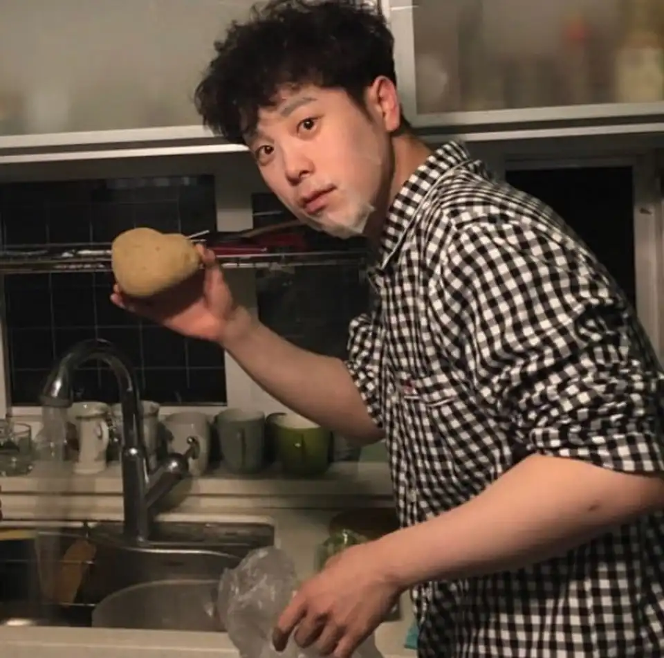 피오와표지훈은다른사람