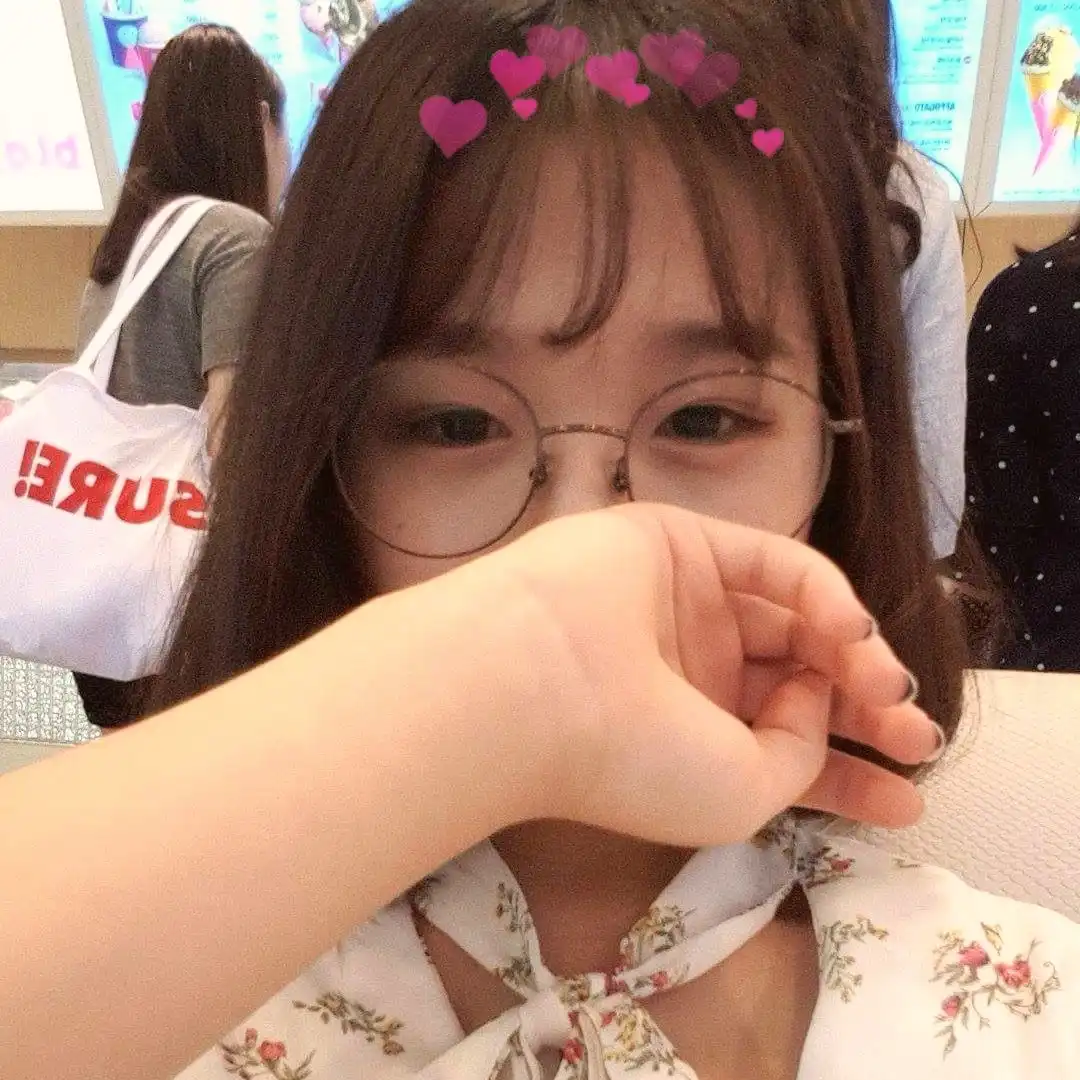 안경쓰는소연ㅇ잉