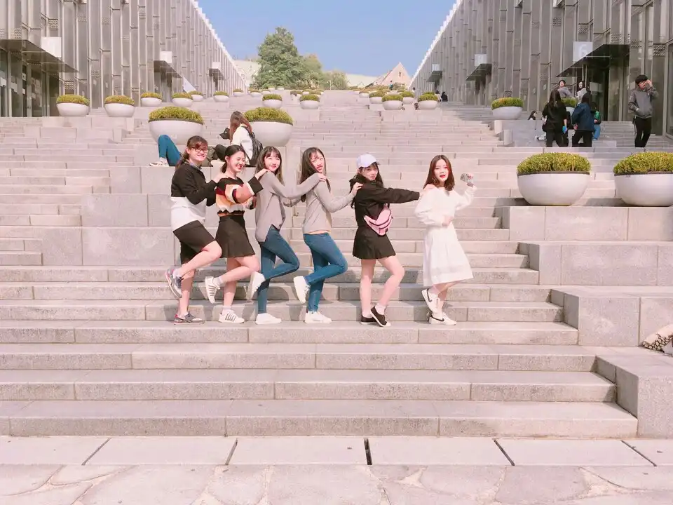 융지궝지