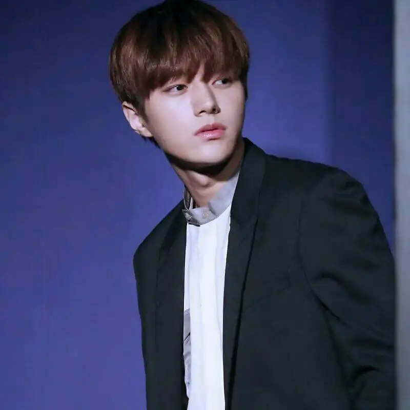 헿헿_