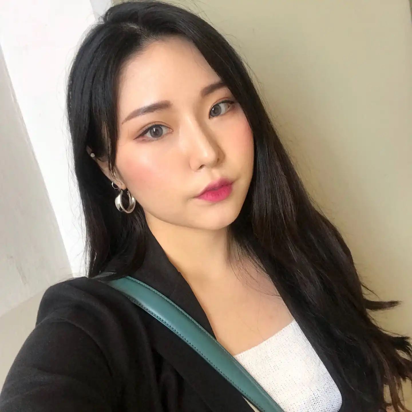 이뮤_