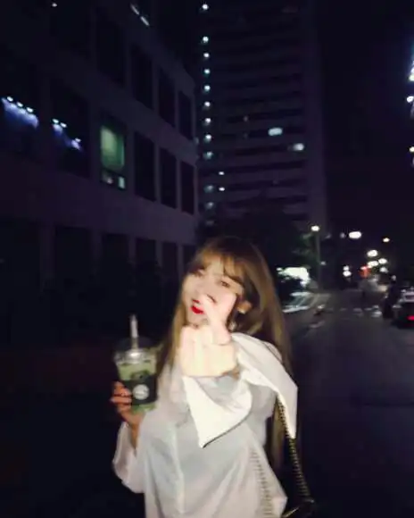 d두요b