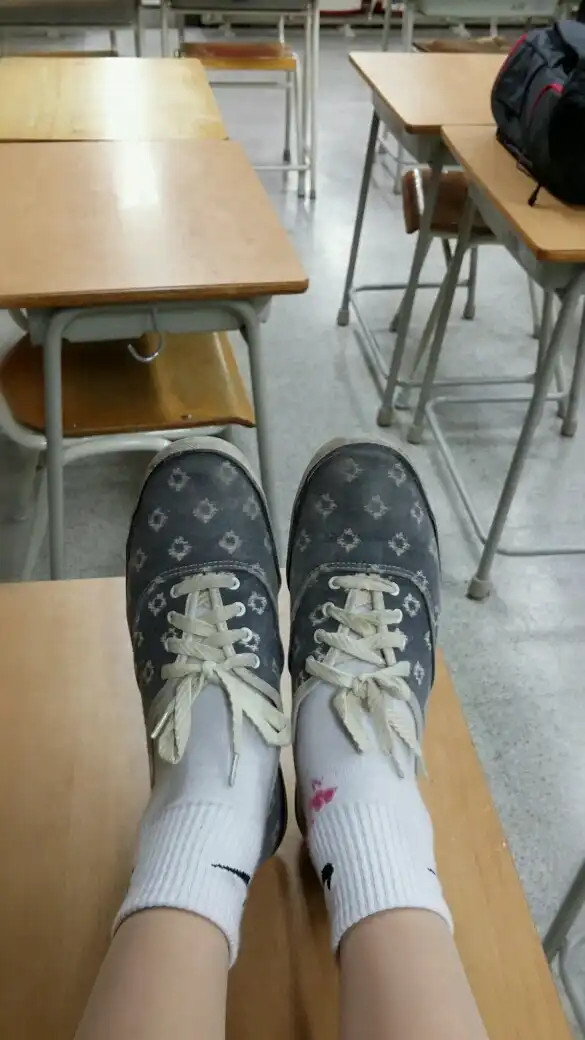 뉸뉴난나