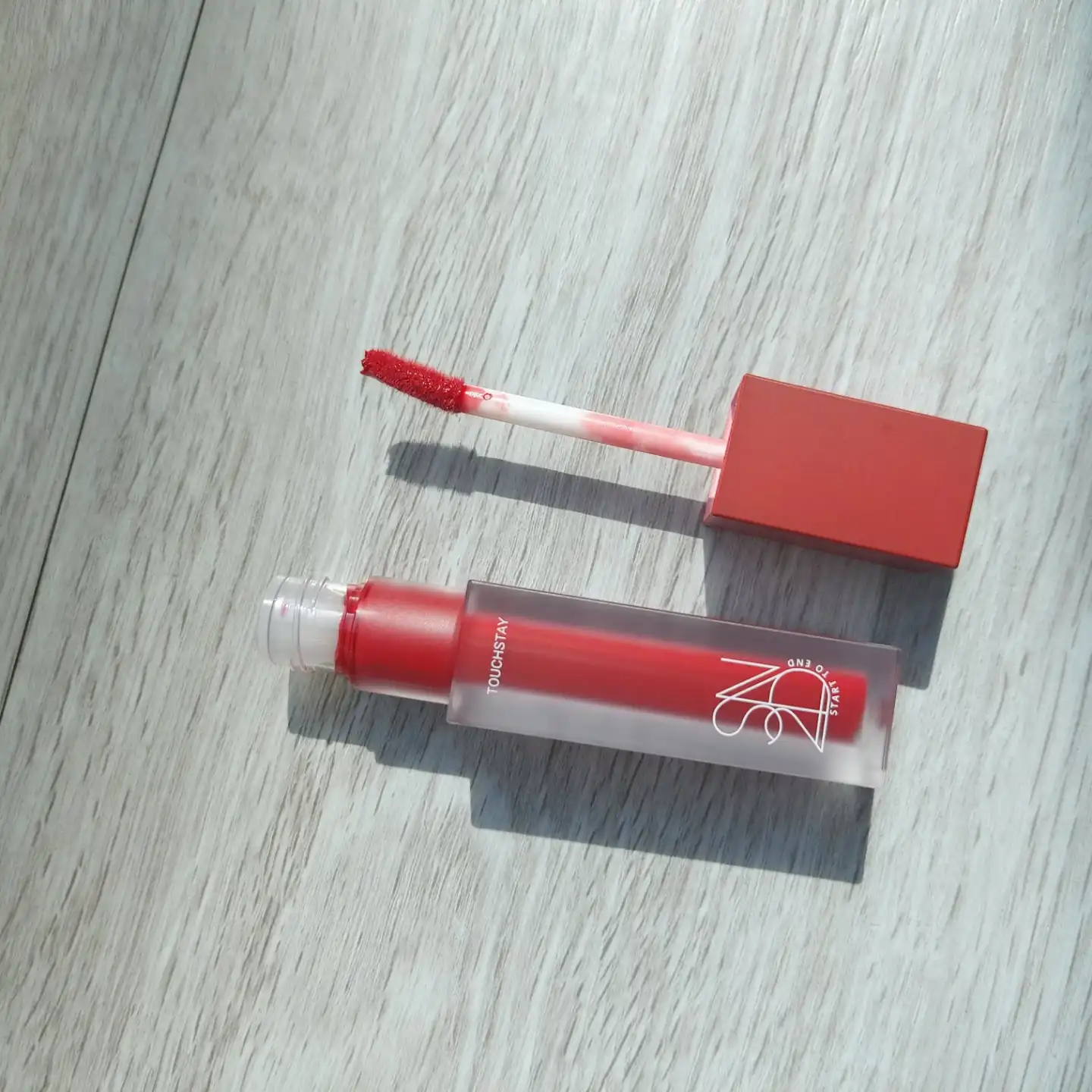 에스투엔디 터치 스테이 립 틴트 카르페디엠