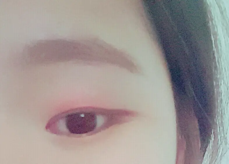선택된 언니의파우치 리뷰 이미지 - [트리플 섀도우 [6호 마르살라 레드]]