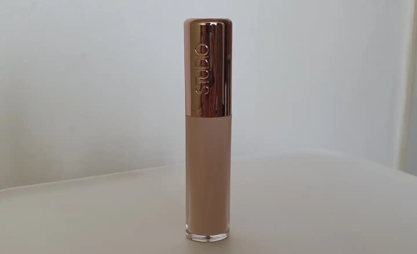 스튜디오 컨실러 [01 클리어 베이지]