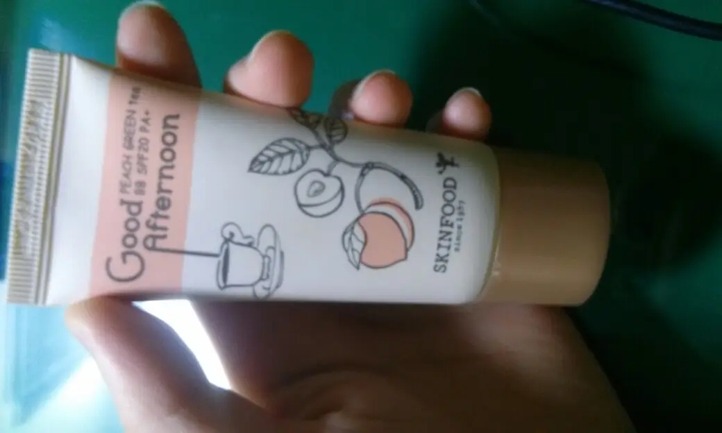 선택된 언니의파우치 리뷰 이미지 - [굿애프터눈 피치그린티 비비 SPF20 PA+2호 내추럴 베이지]