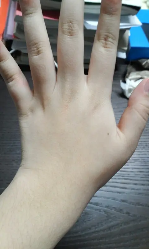 선택된 언니의파우치 리뷰 이미지 - [잇 래디언트 CC 크림]