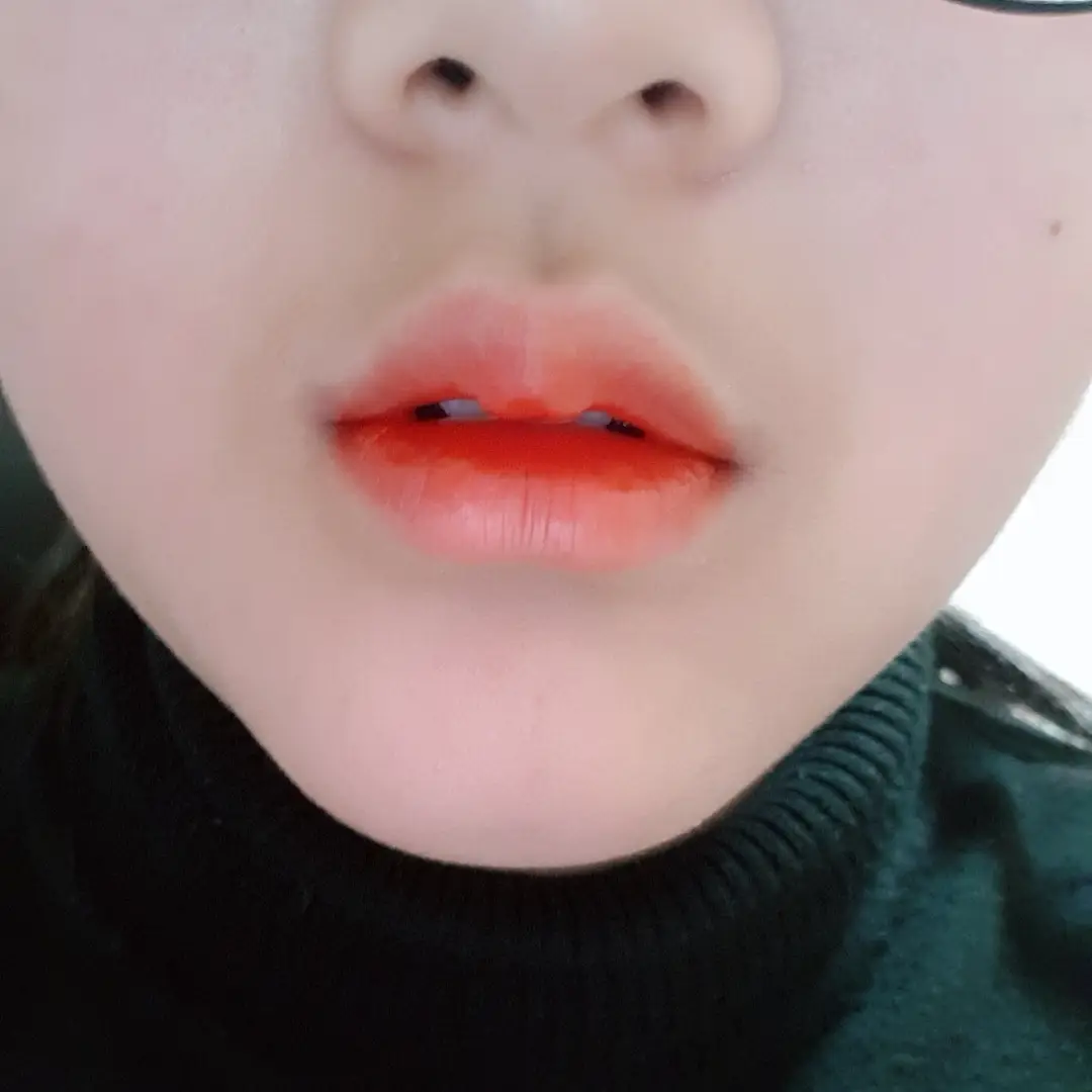 선택된 언니의파우치 리뷰 이미지 - [립톤 겟 잇 틴트 [04호 레드핫]]