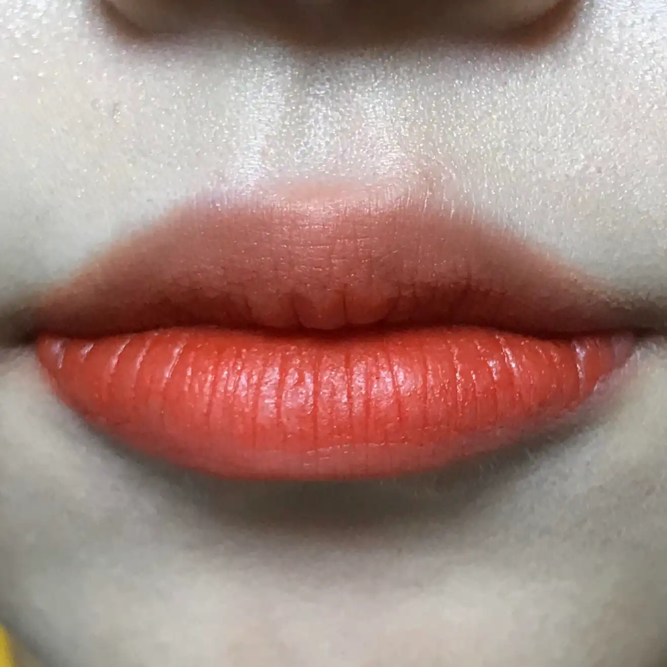 언니의파우치 리뷰 이미지 8 - [따뚜아쥬 꾸뛰르 벨벳 틴트 [212 루쥬레벨]]