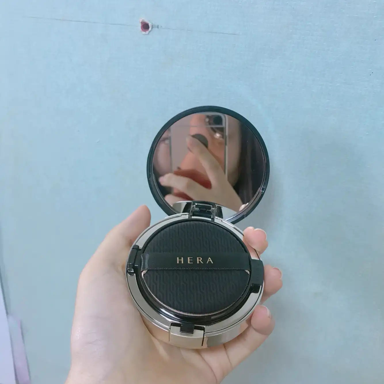 언니의파우치 리뷰 이미지 3 - [블랙쿠션 [21N1 바닐라] ]