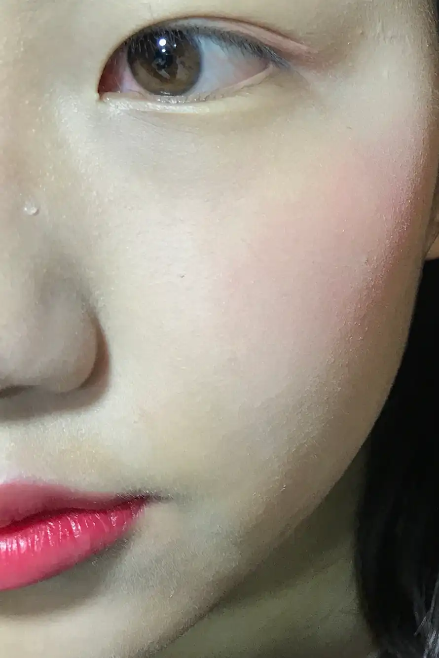 언니의파우치 리뷰 이미지 17 - [블랙쿠션 [21N1 바닐라] ]