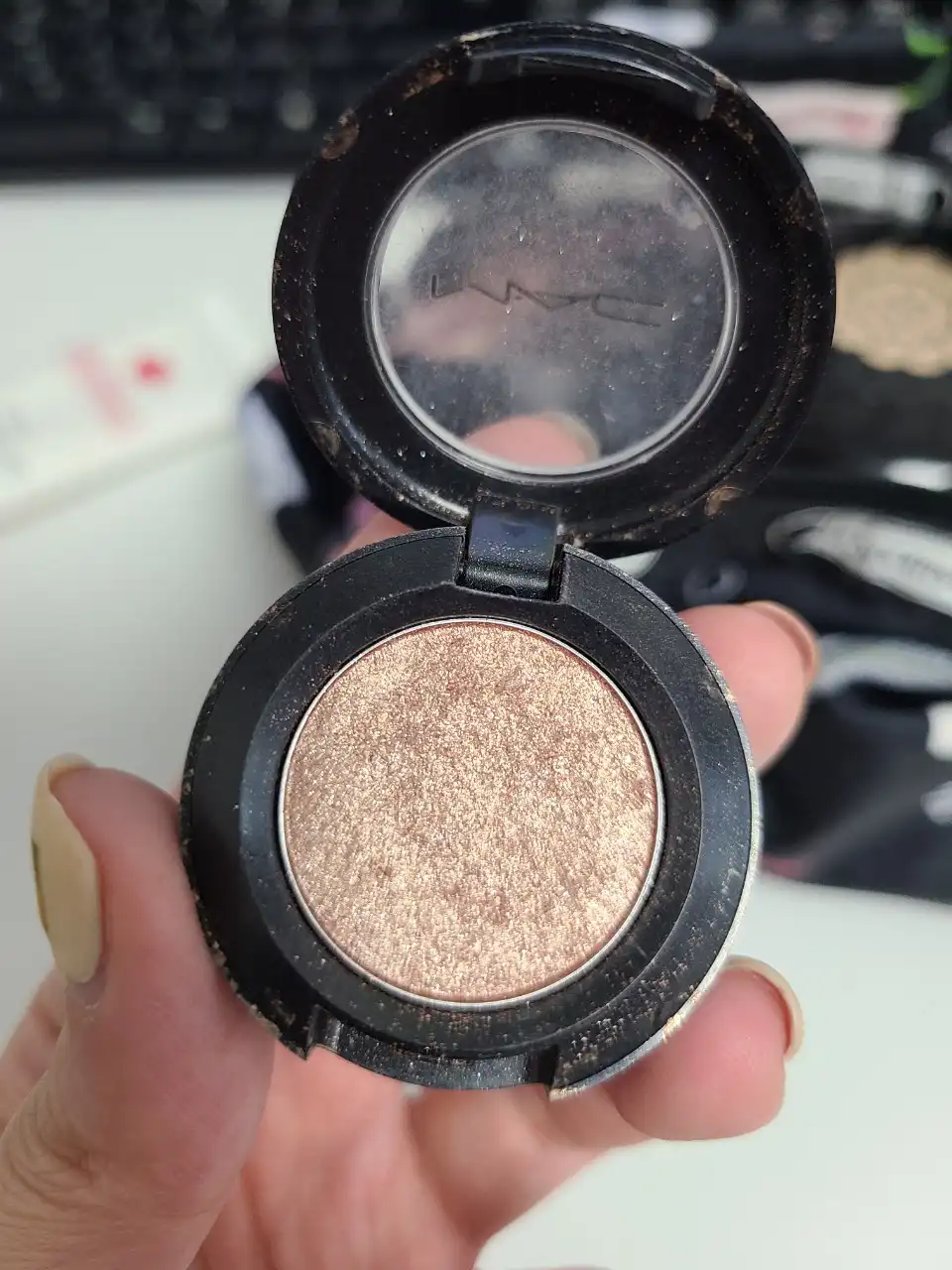 아이섀도우 (허니 러스트)