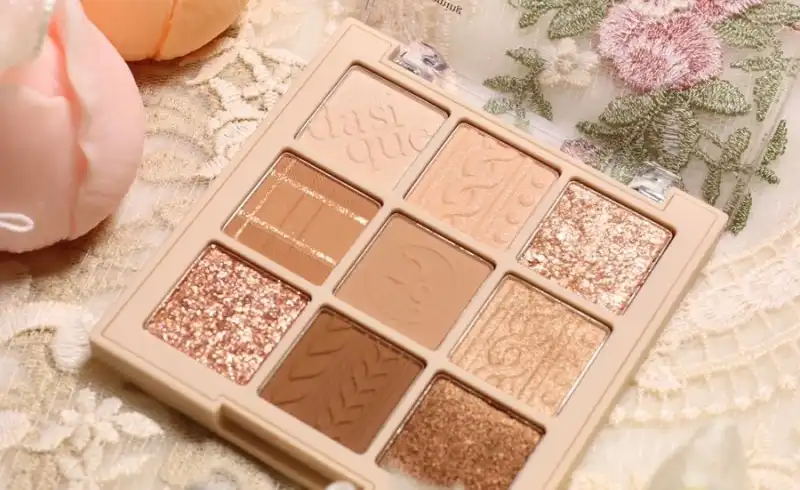 섀도우 팔레트 [15 베이지 니트]