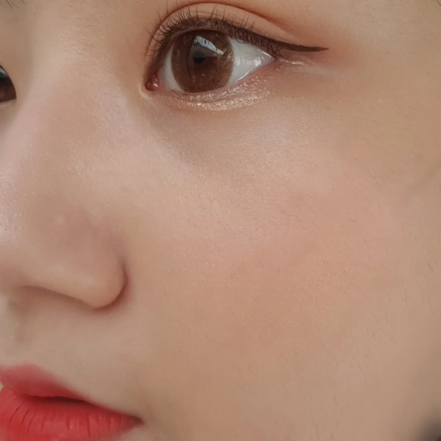 선택된 언니의파우치 리뷰 이미지 - [프로 테일러 비 글로우 쿠션 [페탈]]
