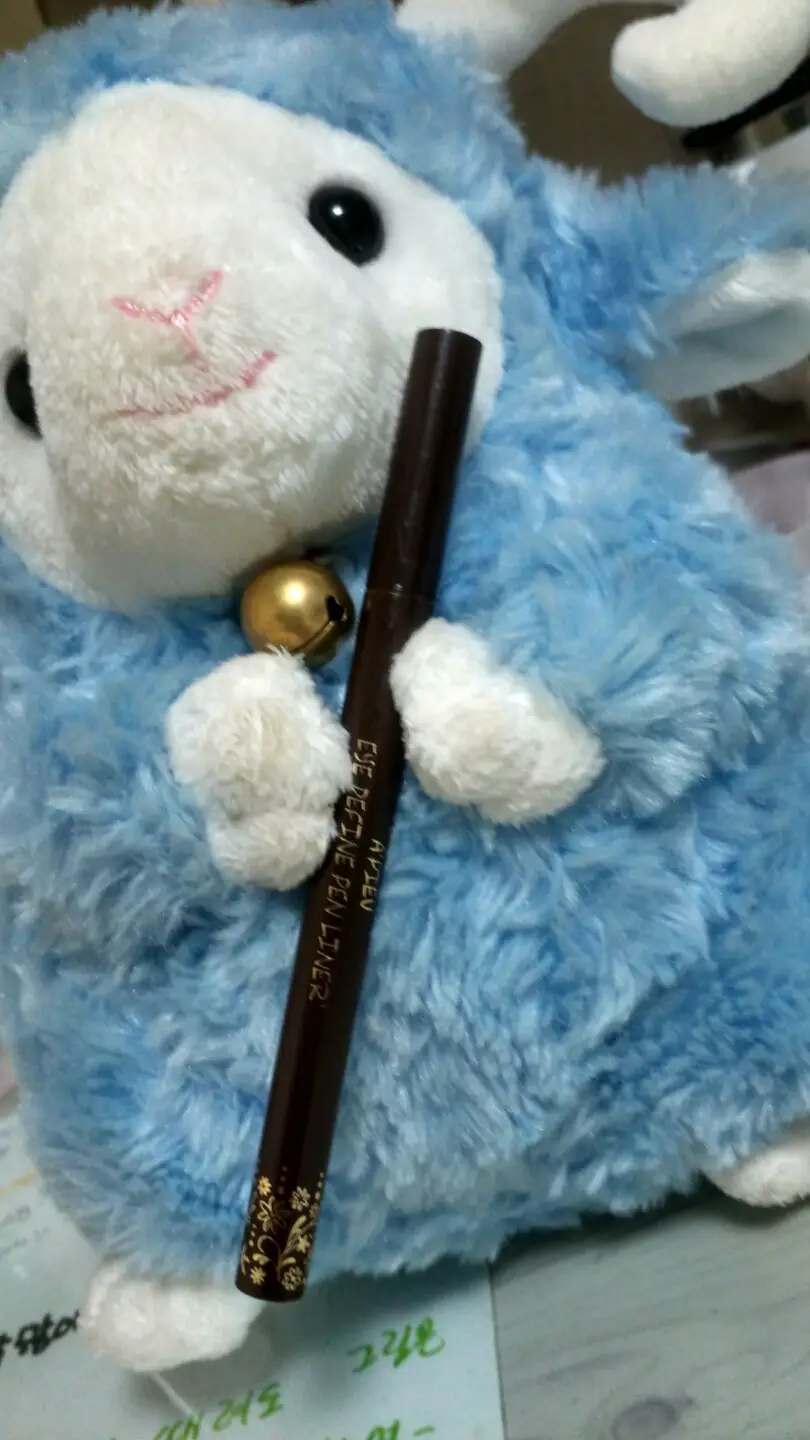 선택된 언니의파우치 리뷰 이미지 - [아이 디파인 펜 라이너 [내추럴 브라운]]