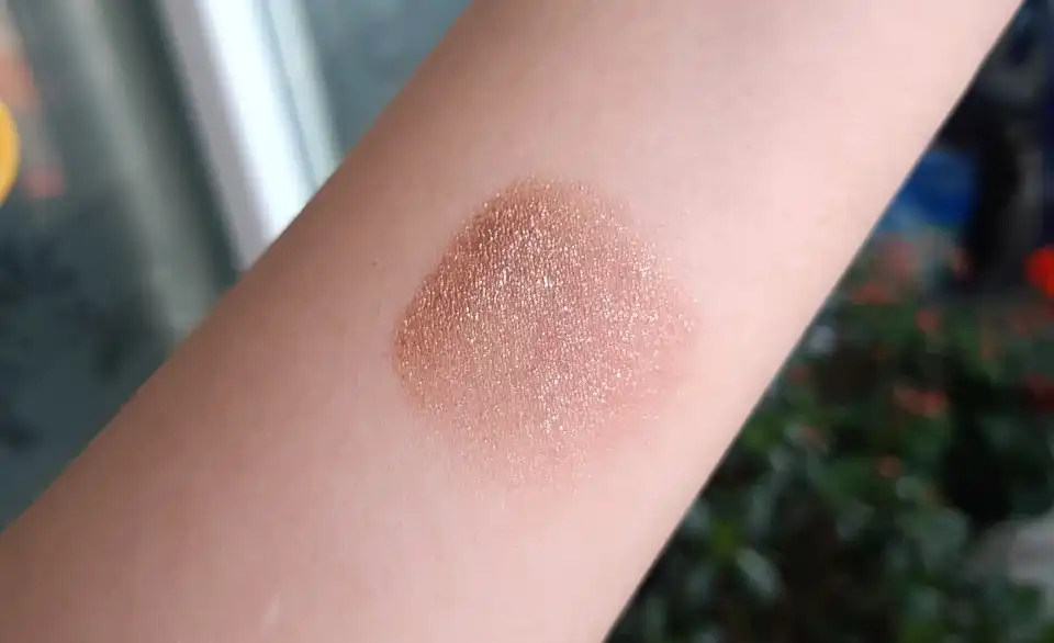 아이 페인팅 섀도우 [해변의 자갈]