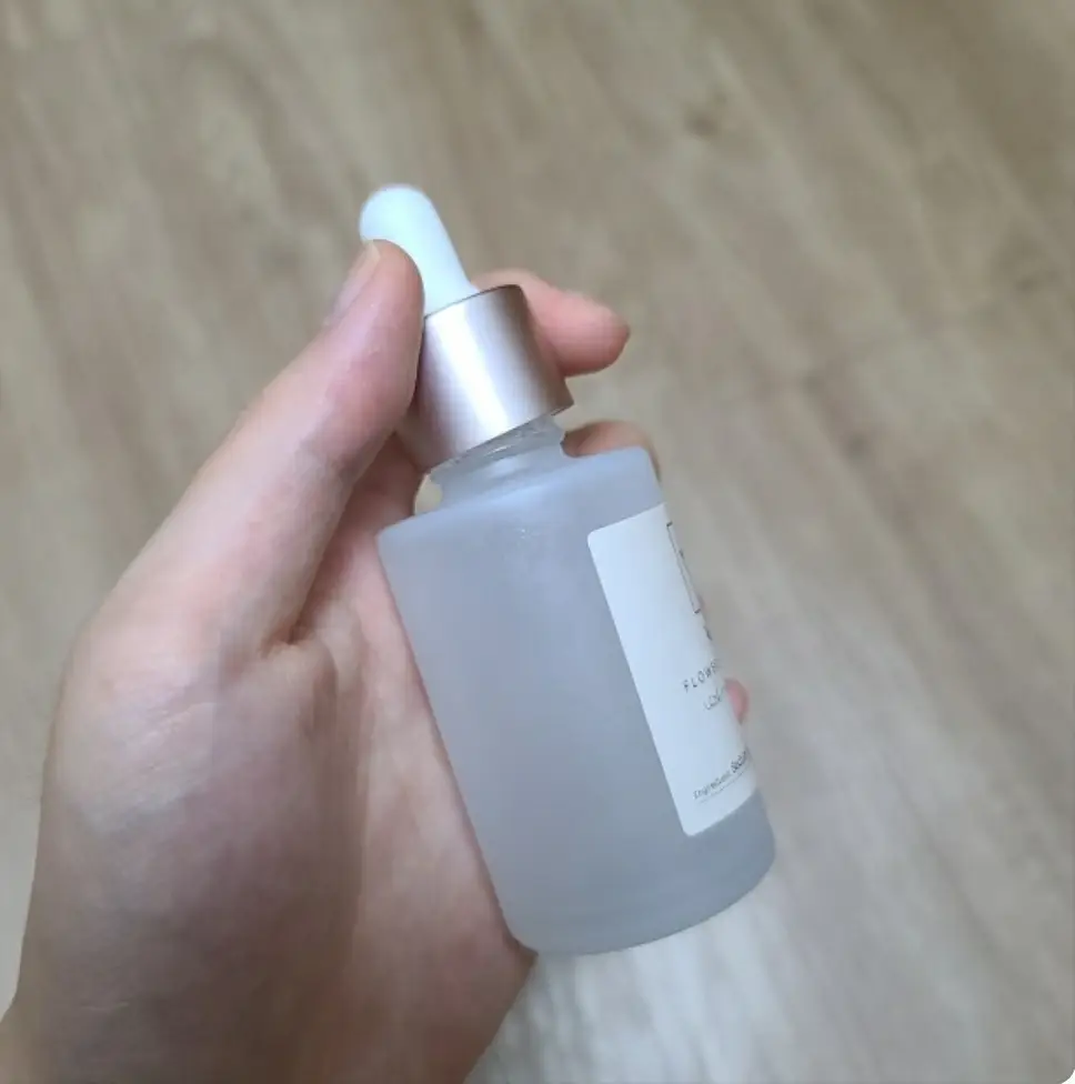 선택된 언니의파우치 리뷰 이미지 - [플라워 화이트닝 앰플]
