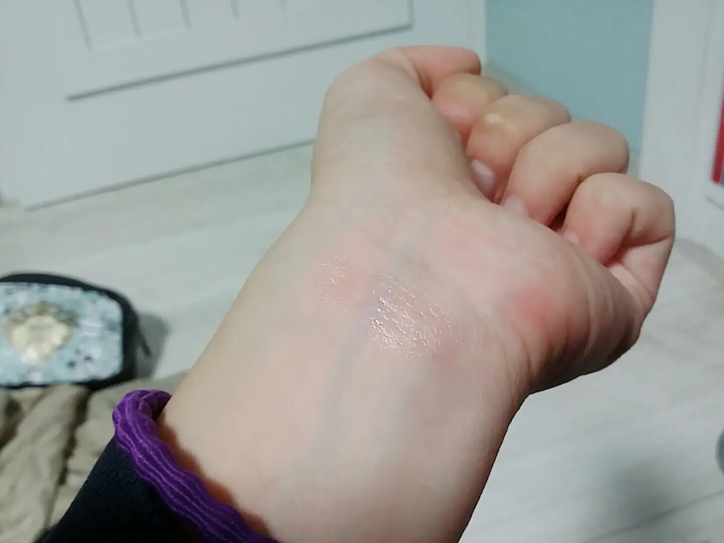 선택된 언니의파우치 리뷰 이미지 - [러블리믹스 망고씨드 립케어 01 석류]