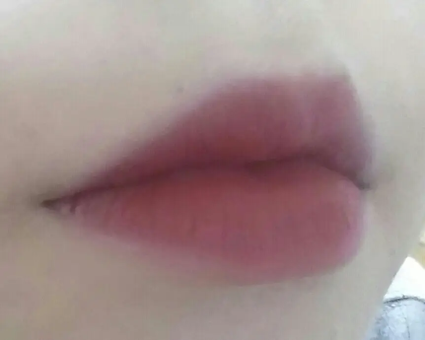 선택된 언니의파우치 리뷰 이미지 - [크리미 틴트 컬러밤 인텐스 벨벳 (16호 벨벳 레드)]