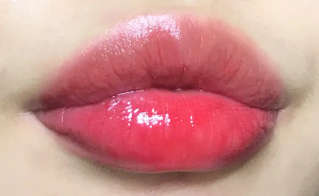 언니의파우치 리뷰 이미지 11 - [슈퍼 라스트러스 립글로즈(247 데저트스파이스)]