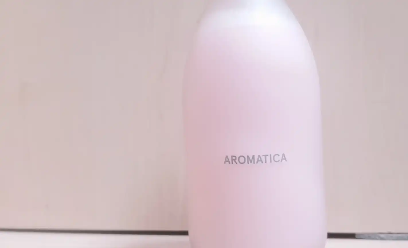 아로마티카 로즈 인퓨전 토너