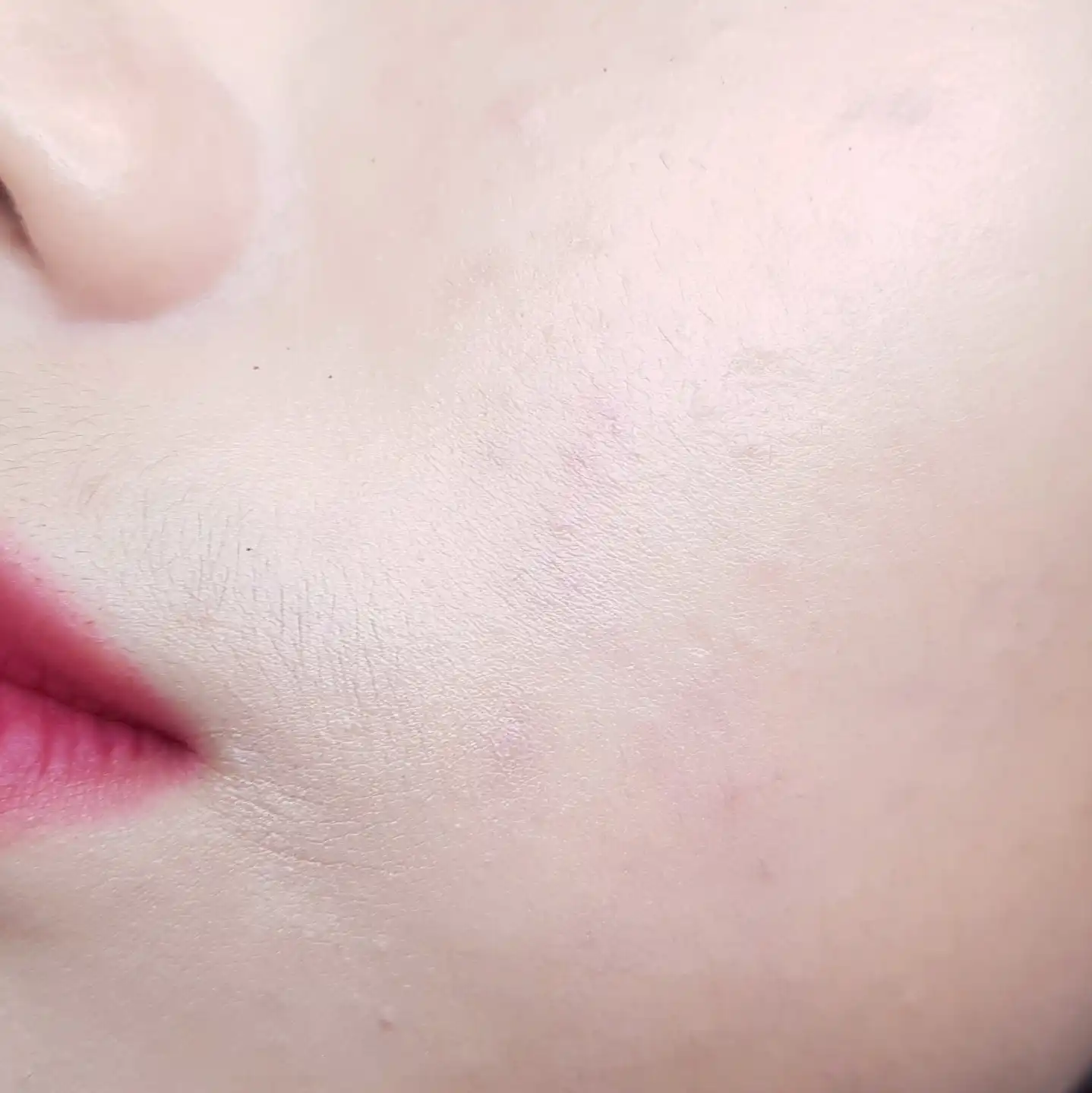 언니의파우치 리뷰 이미지 6 - [롱래스팅 팁 컨실러 [0.5 포슬린]]