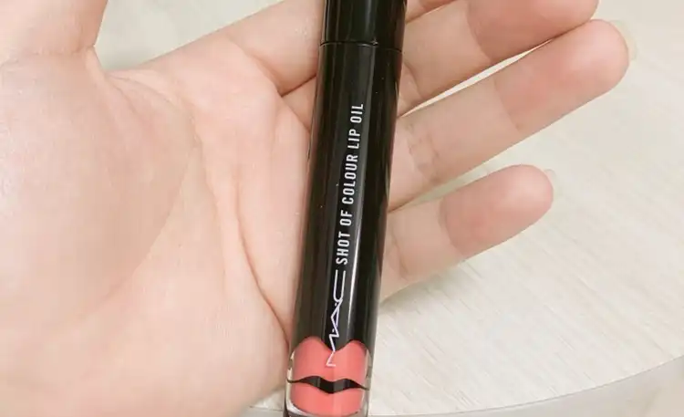 샷 오브 컬러 립 오일