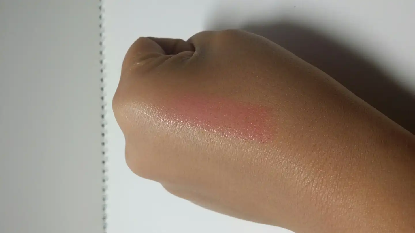 언니의파우치 리뷰 이미지 6 - [ 피지 잡는 수분 쿠션 [V203 내추럴 베이지]]