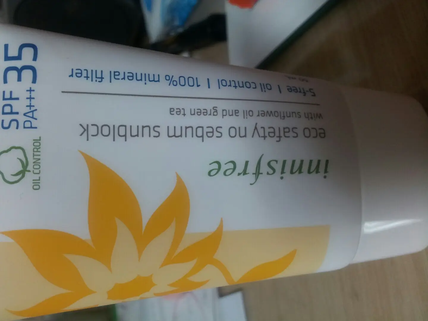 선택된 언니의파우치 리뷰 이미지 - [에코 세이프티 노세범 선블록]