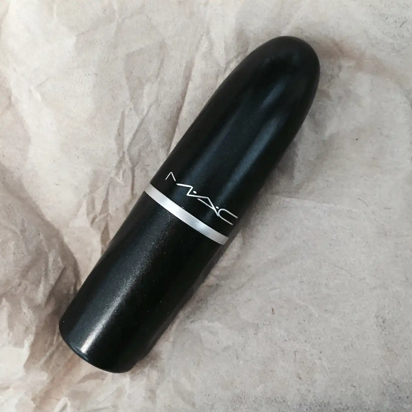 레트로 매트 립스틱 [릴렌트리슬리 레드]