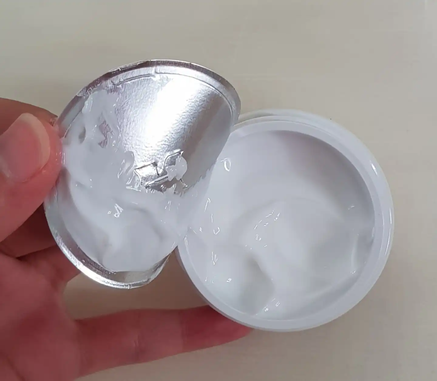 언니의파우치 리뷰 이미지 3 - [NEW 울트라 훼이셜 크림]