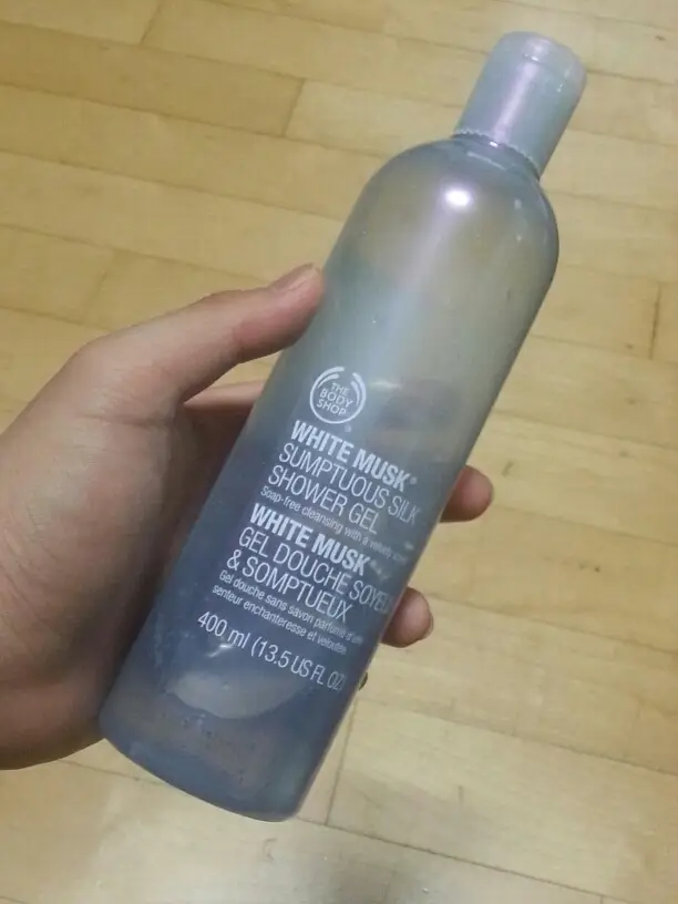선택된 언니의파우치 리뷰 이미지 - [화이트 머스크 섬츄어스 실크 샤워젤]