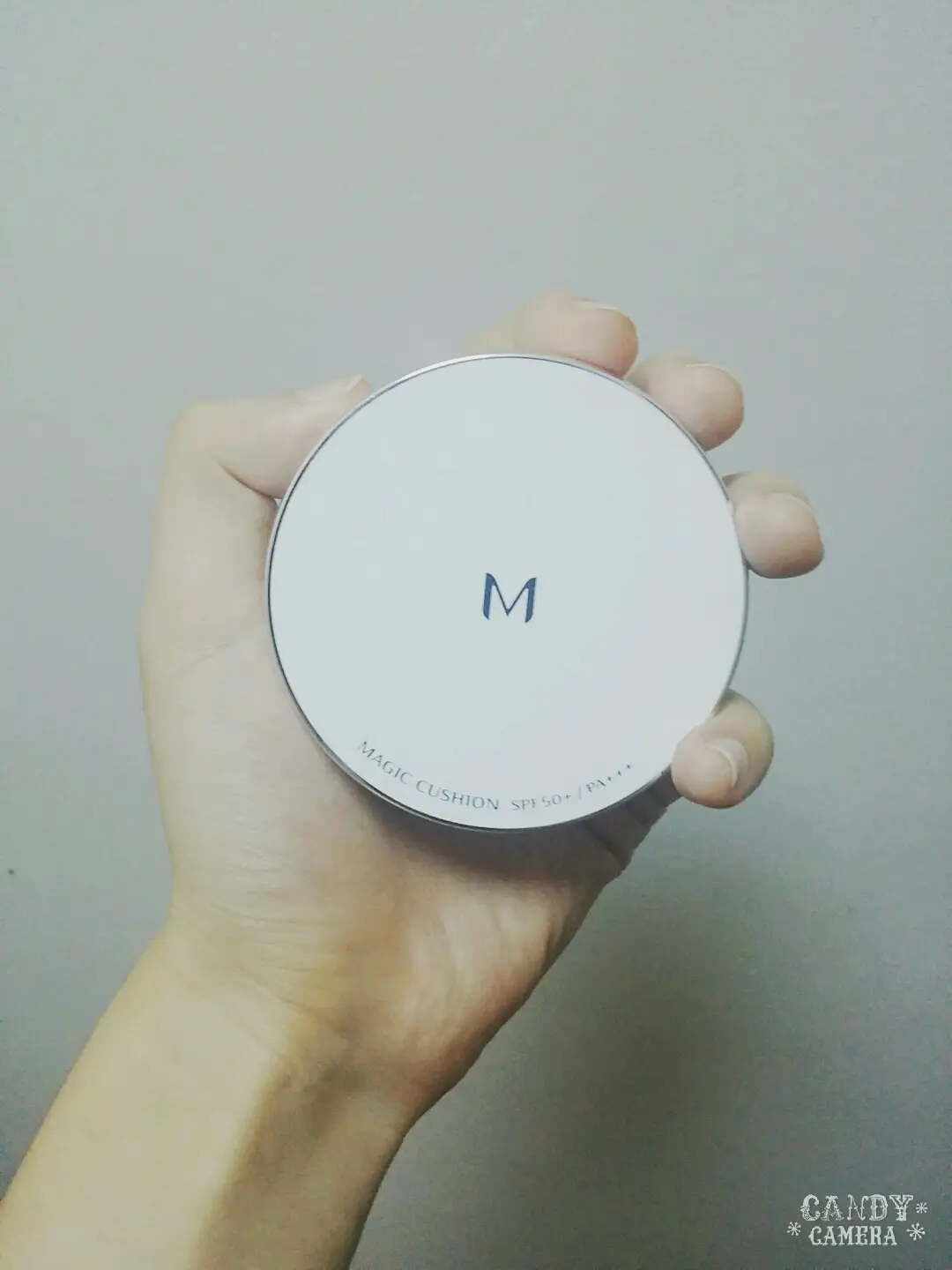 선택된 언니의파우치 리뷰 이미지 - [[M] 매직 쿠션 모이스처 SPF50+ PA+++ [21호 교체용]]