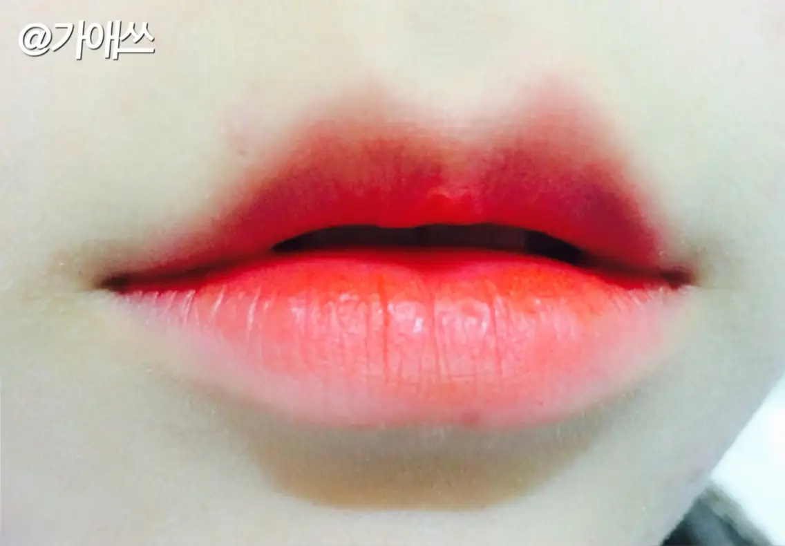 선택된 언니의파우치 리뷰 이미지 - [마커 펜 틴트 [CR01_콜미코랄]]