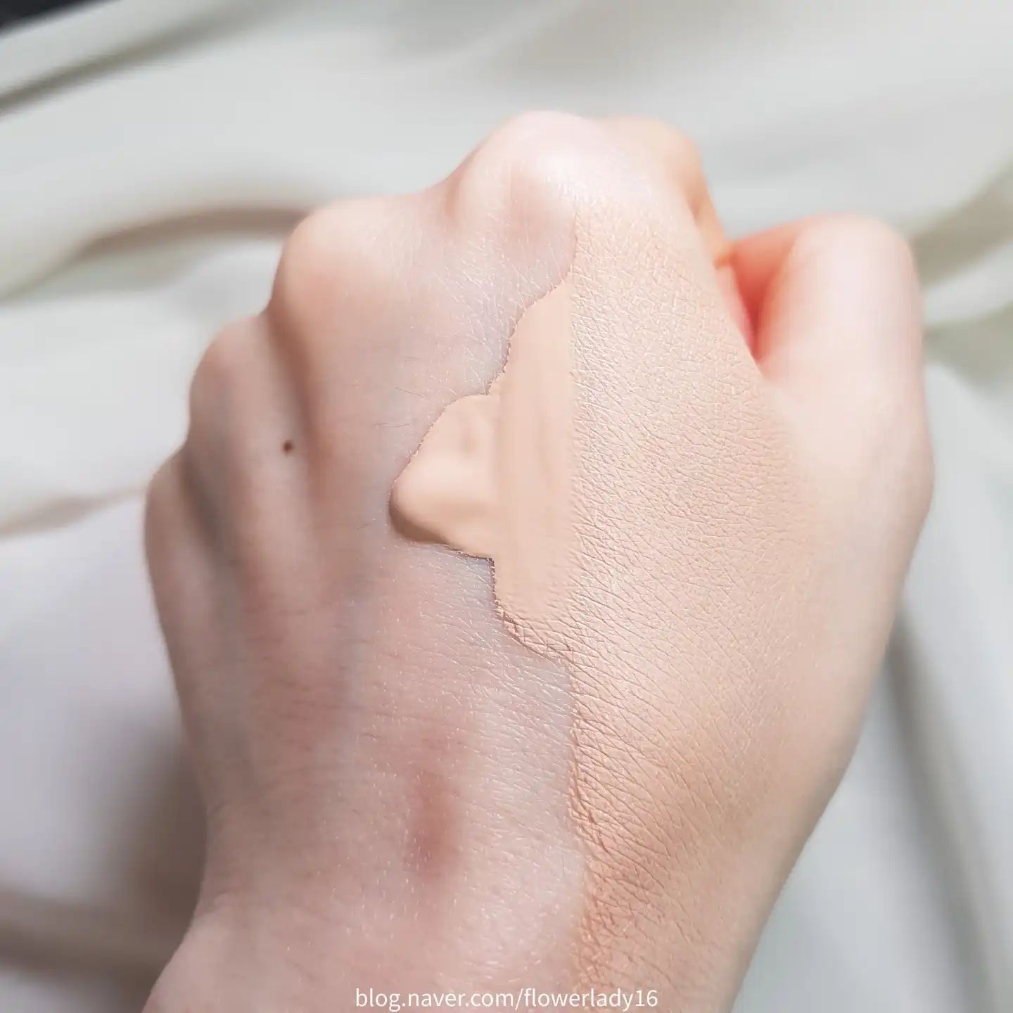 언니의파우치 리뷰 이미지 6 - [블랙파운데이션 [21N1 바닐라]]