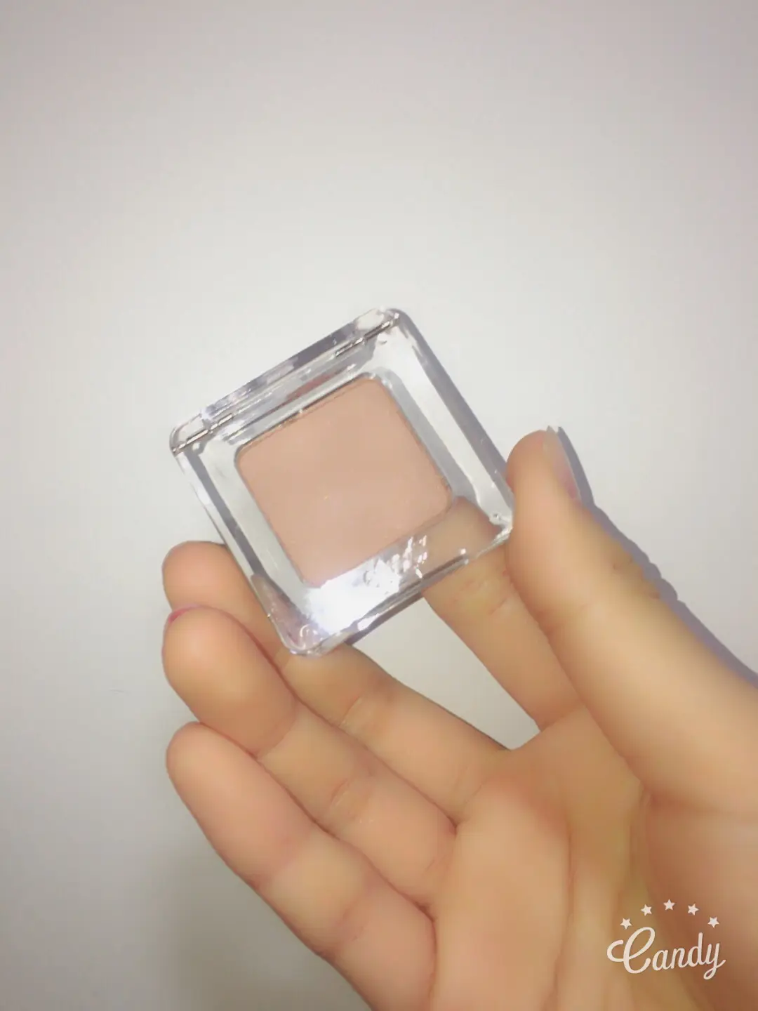 선택된 언니의파우치 리뷰 이미지 - [아이섀도우 새틴 [아몬드 라무르]]